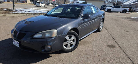 2008 Pontiac Grand Prix for sale at World Wide Automotive in Sioux Falls SD