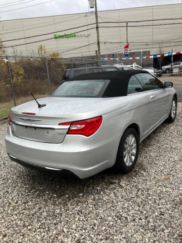 2012 Chrysler 200 Touring