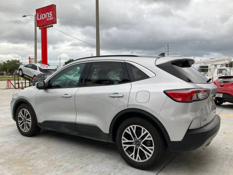 2020 Ford Escape SEL