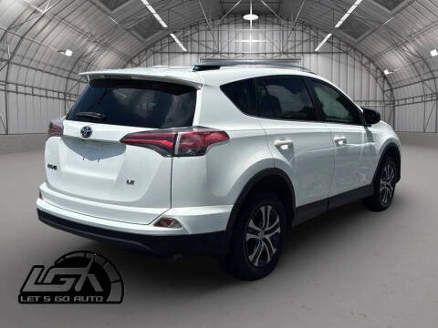 2017 Toyota RAV4 LE
