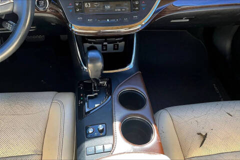 2015 Toyota Avalon Limited