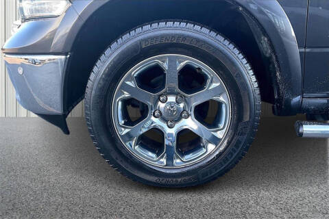 2016 RAM 1500 Laramie