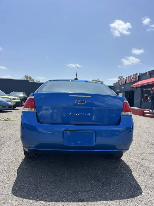 2011 Ford Focus S