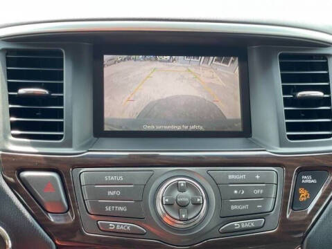 2014 Nissan Pathfinder SL