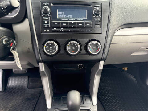 2014 Subaru Forester 2.5i