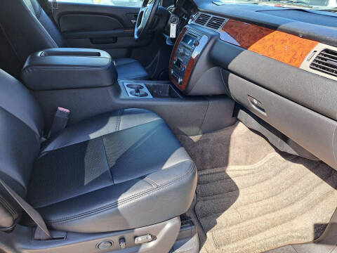 2012 Chevrolet Suburban LT