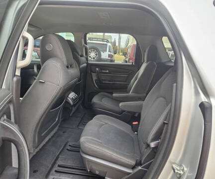 2016 GMC Acadia SLE-2