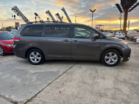 2013 Toyota Sienna