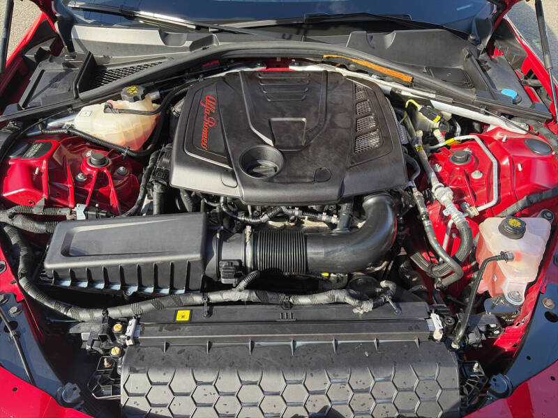 2017 Alfa Romeo Giulia Ti