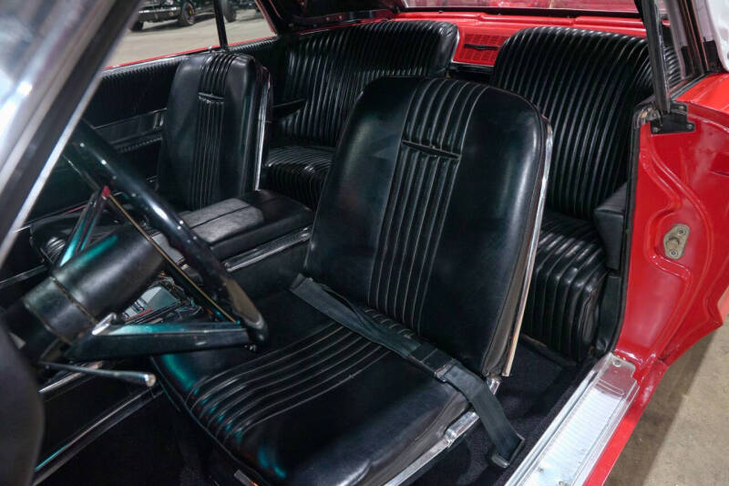 1964 Ford Thunderbird