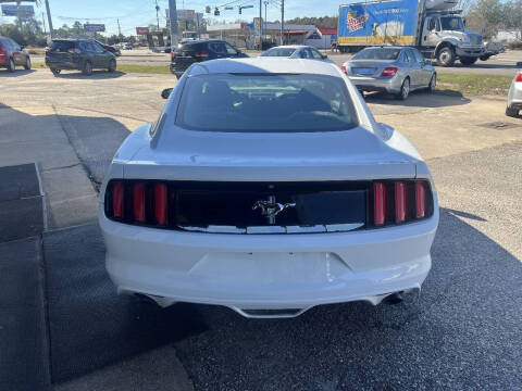 2015 Ford Mustang V6