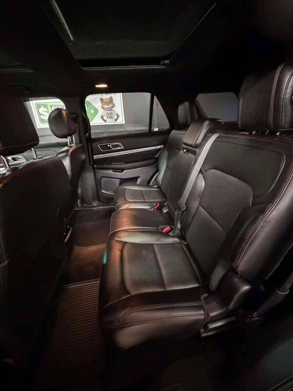 2016 Ford Explorer Sport