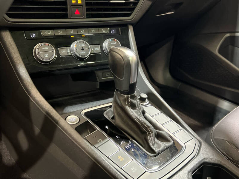 2021 Volkswagen Jetta SEL