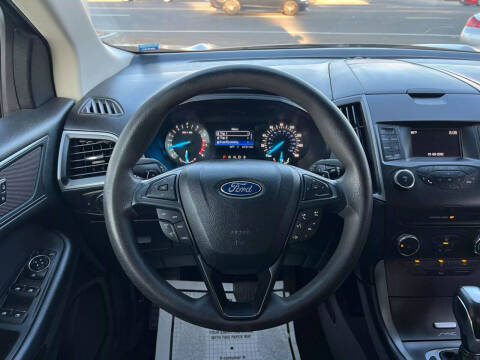 2017 Ford Edge SE