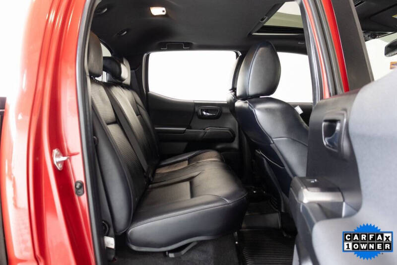 2022 Toyota Tacoma TRD Off-Road