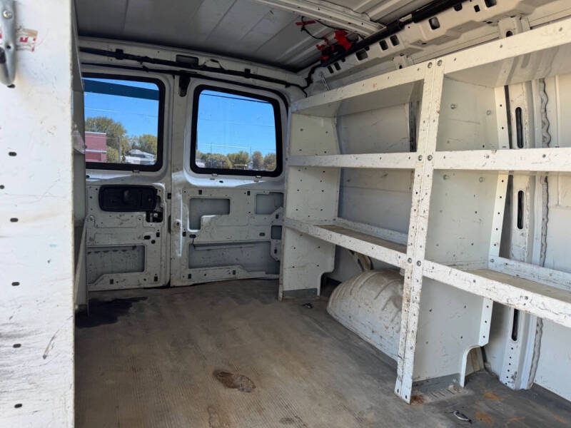 2017 Chevrolet Express 2500