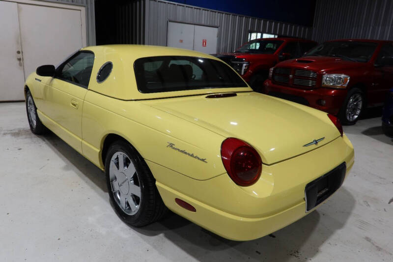2002 Ford Thunderbird Deluxe
