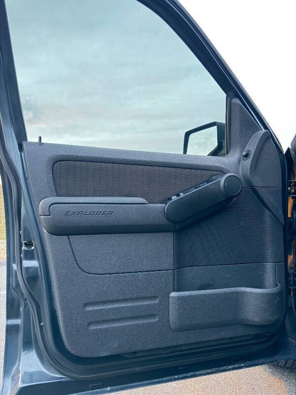 2010 Ford Explorer XLT