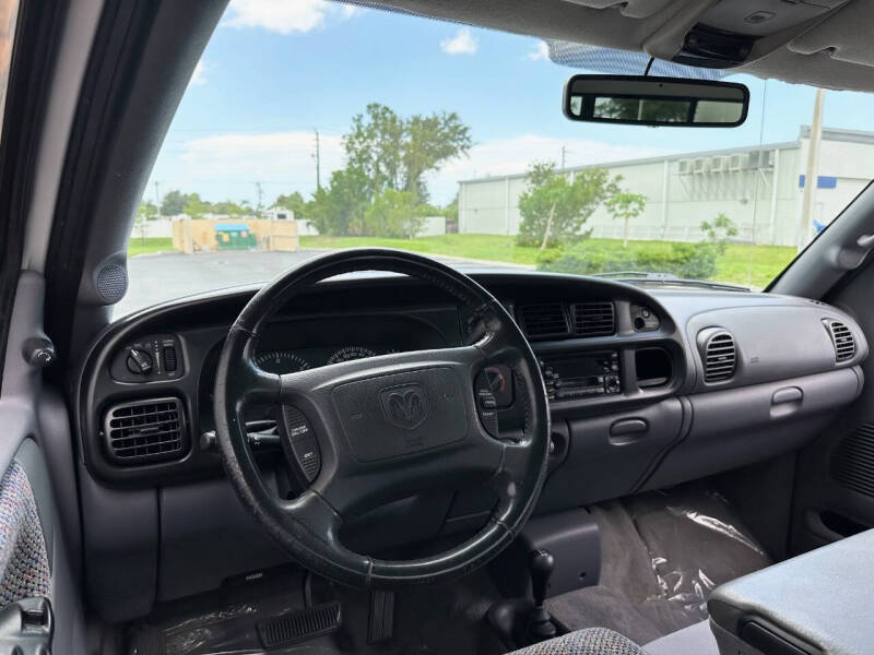 2002 Dodge Ram 2500 SLT