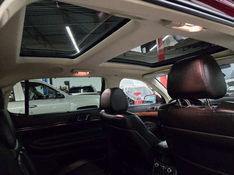 2014 Lincoln MKT