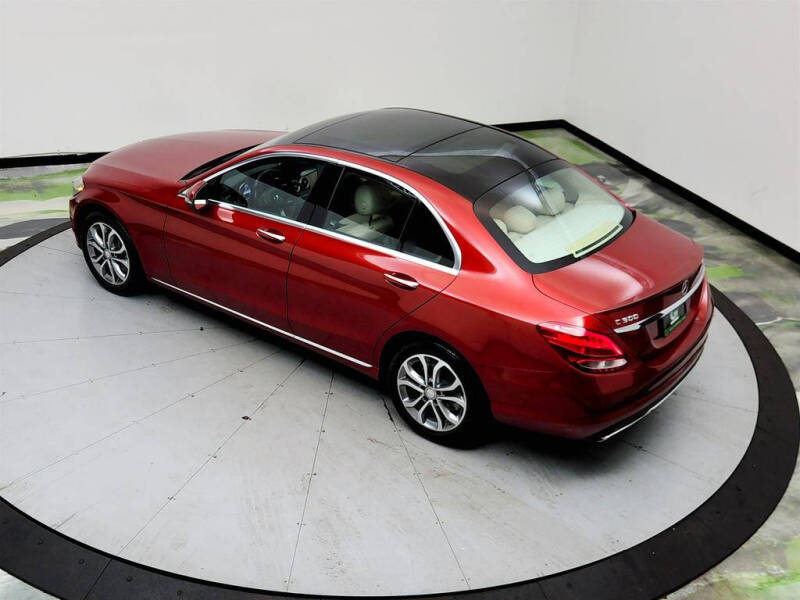 2016 Mercedes-Benz C-Class