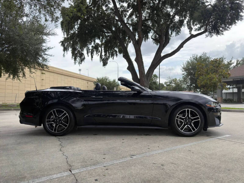 2021 Ford Mustang