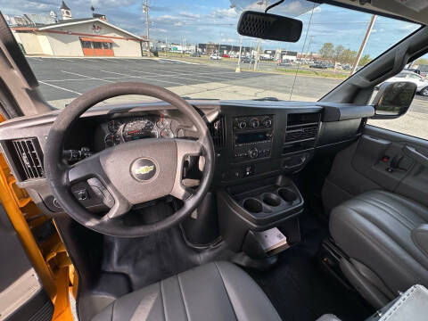 2016 Chevrolet Express 2500