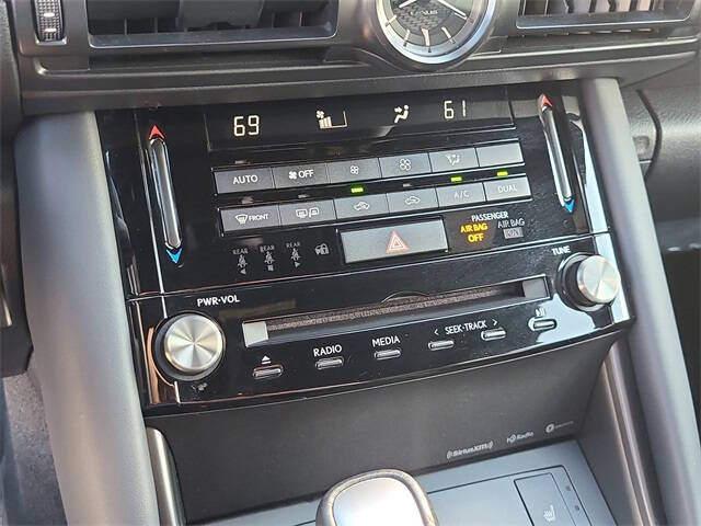 2024 Lexus IS 350 F SPORT Design