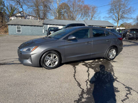 2019 Hyundai Elantra for sale at Adairsville Auto Mart in Plainville GA