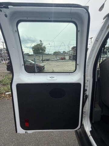 2013 Ford E-Series E-350 SD XLT