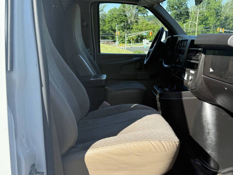 2011 Chevrolet Express 2500