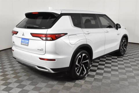 2024 Mitsubishi Outlander PHEV SE