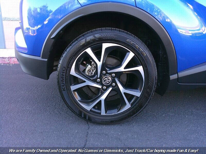 2020 Toyota C-HR XLE