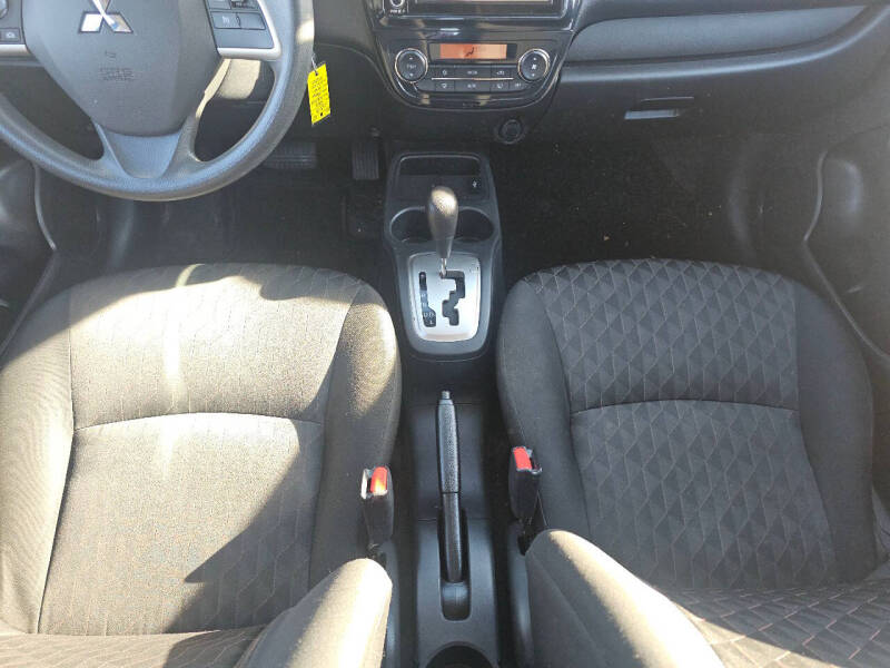 2022 Mitsubishi Mirage ES