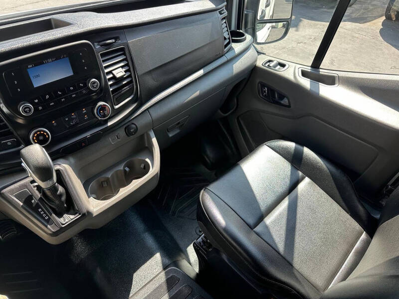 2023 Ford Transit 250