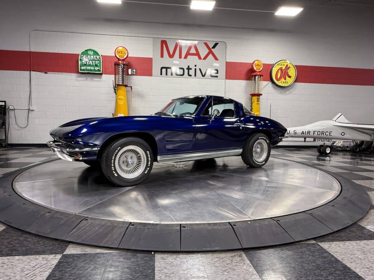 1964 Chevrolet Corvette 6