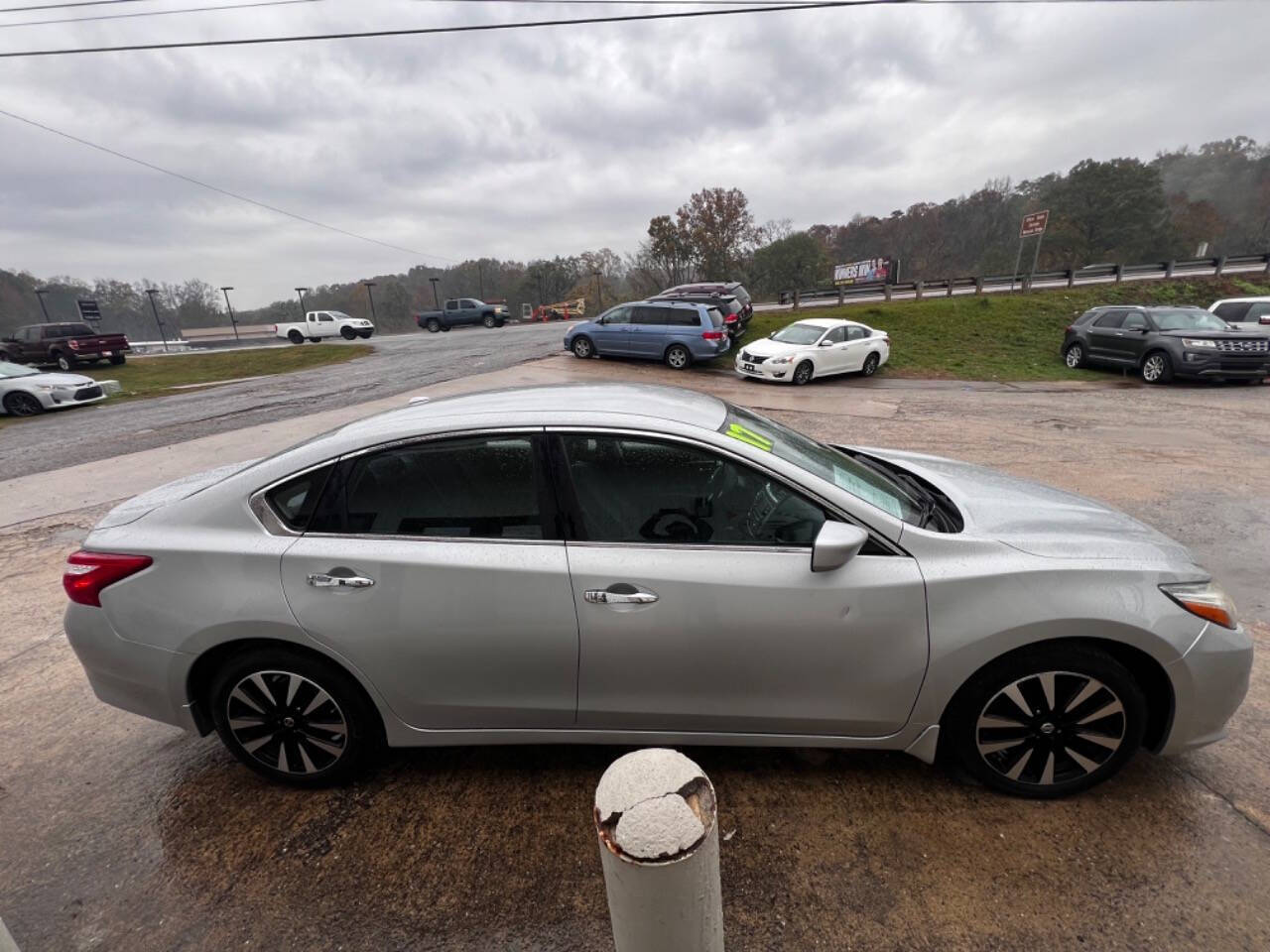 2017 Nissan Altima for sale at AMAX AUTO in ATHENS, GA