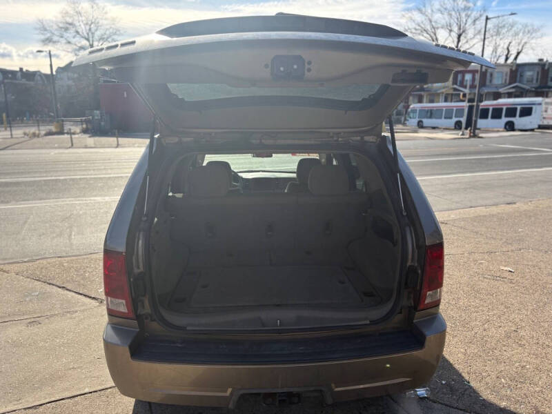 2005 Jeep Grand Cherokee Laredo