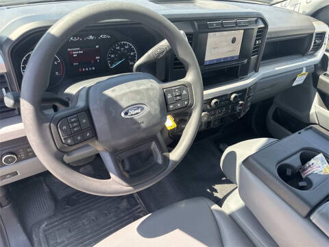 2024 Ford F-600 Super Duty