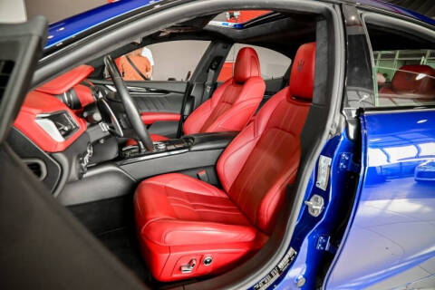 2022 Maserati Ghibli Modena Q4