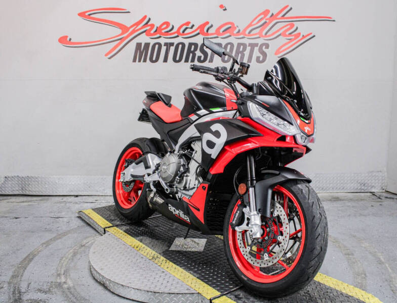 2022 Aprilia Tuono 660