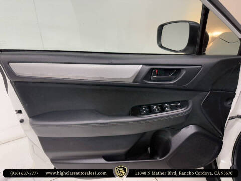 2019 Subaru Outback 2.5i