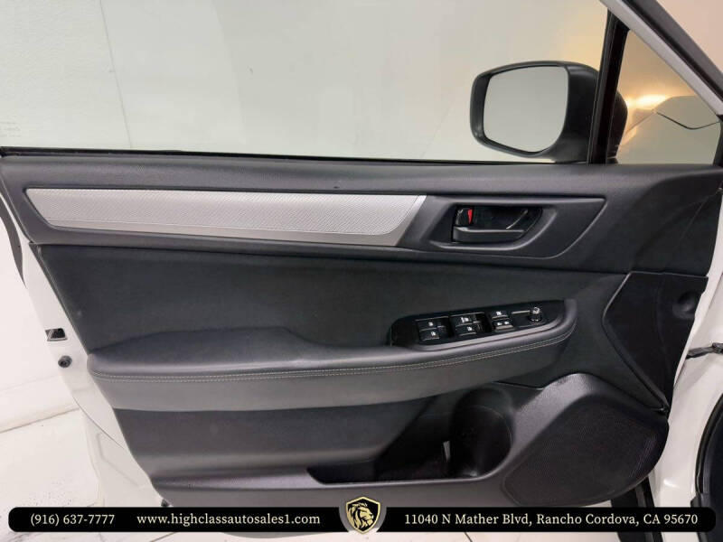 2019 Subaru Outback 2.5i