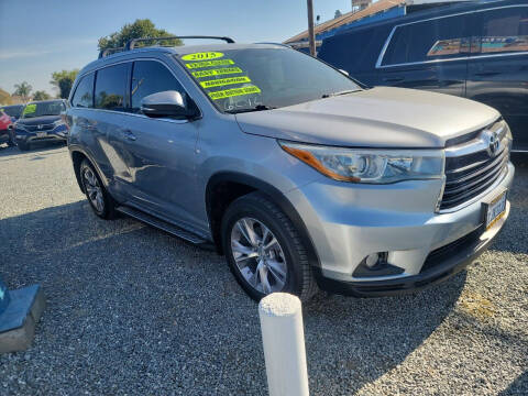 2015 Toyota Highlander for sale at La Playita Auto Sales Tulare in Tulare CA