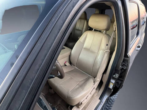 2013 Chevrolet Suburban LT