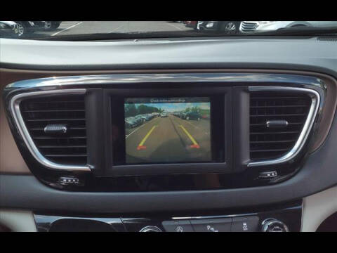 2019 Chrysler Pacifica Touring L