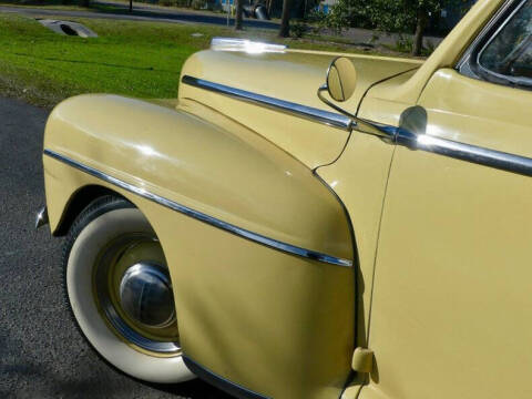 1948 Ford Super Deluxe