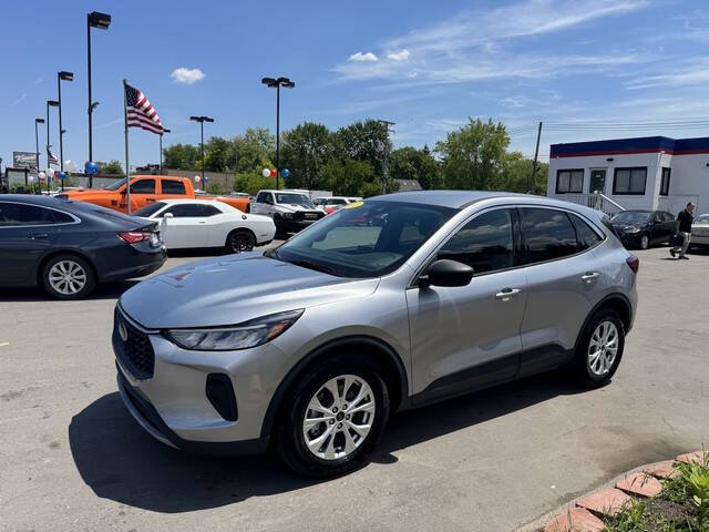 2023 Ford Escape Hybrid Active