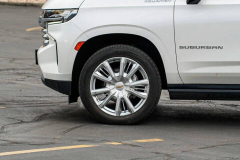 2021 Chevrolet Suburban High Country