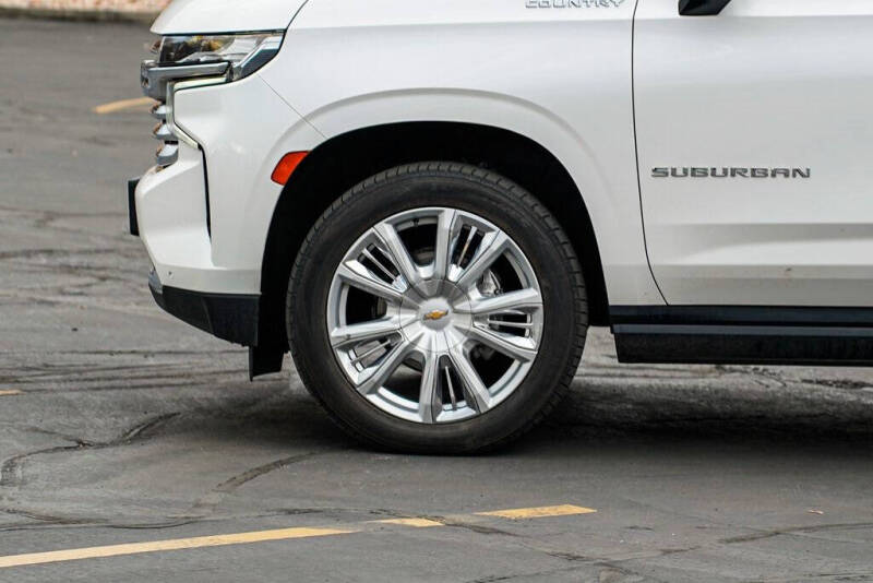 2021 Chevrolet Suburban High Country